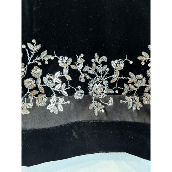 Talbots Black Velvet Top Blouse Womens Peties 6 Embellished Silk Blend Vintage - Picture 2 of 6